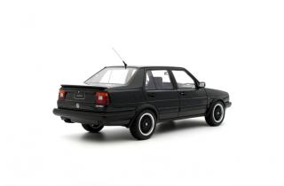 VOLKSWAGEN VW JETTA MK2 BLACK 1987 OttO mobile 1:18 Resinemodell (Türen, Motorhaube... nicht zu öffnen!)